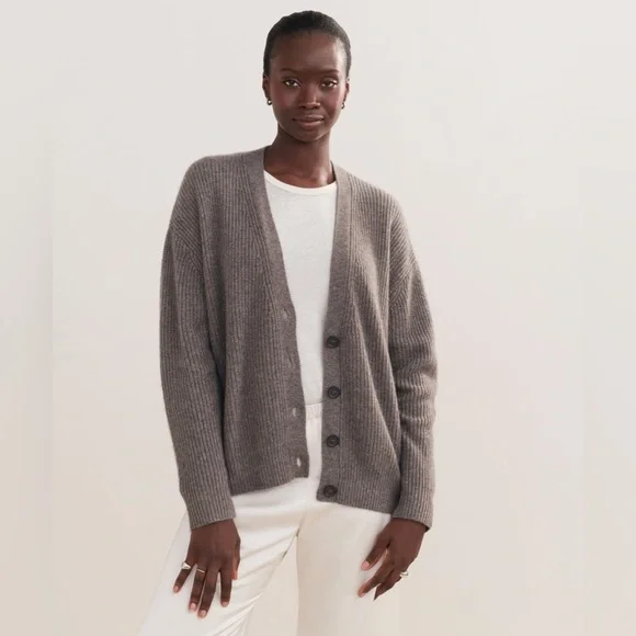 JENNI KAYNE
Cropped Cashmere Cocoon Cardigan new color  Seasonal:Shadow - Picture 2 of 12